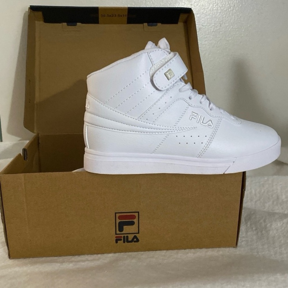 Fila Women's Vulc 13 White Sneakers